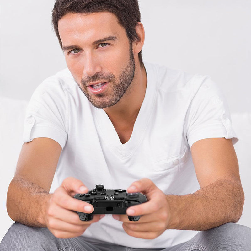 Wireless gamepad with screenshot