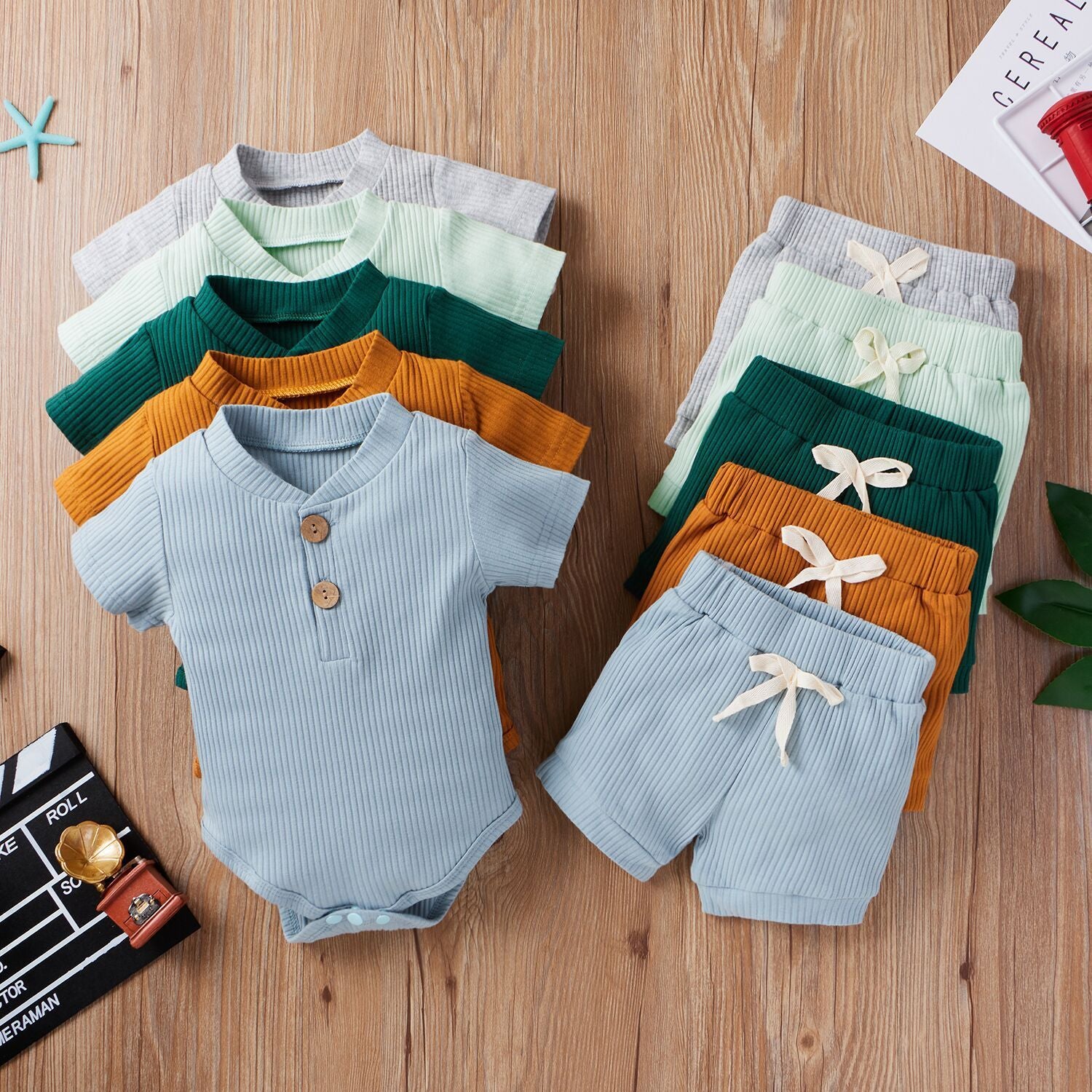 Vêtements pour enfants Body bébé Décontracté Haut à manches courtes réglable et short