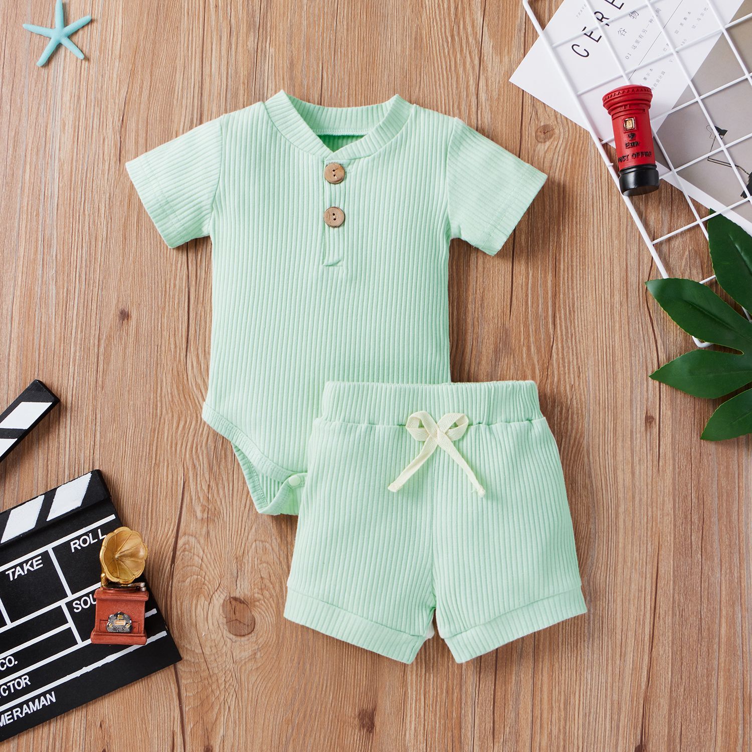 Vêtements pour enfants Body bébé Décontracté Haut à manches courtes réglable et short