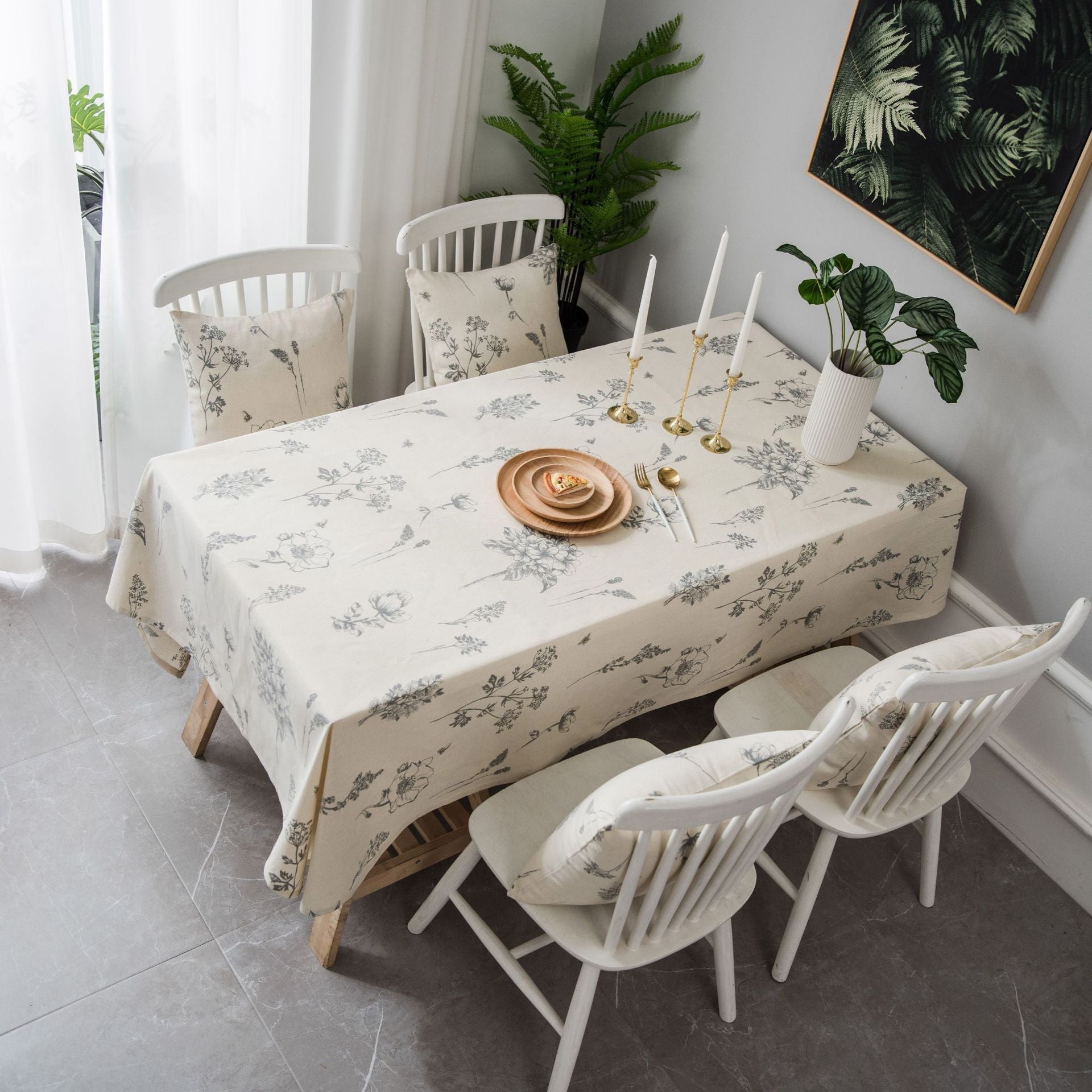Bee Grey Flower Print Sketch Tablecloth