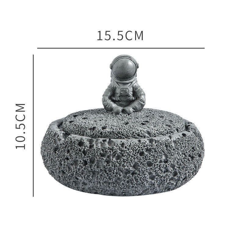 Cement Astronaut Ashtray With Cover Protection