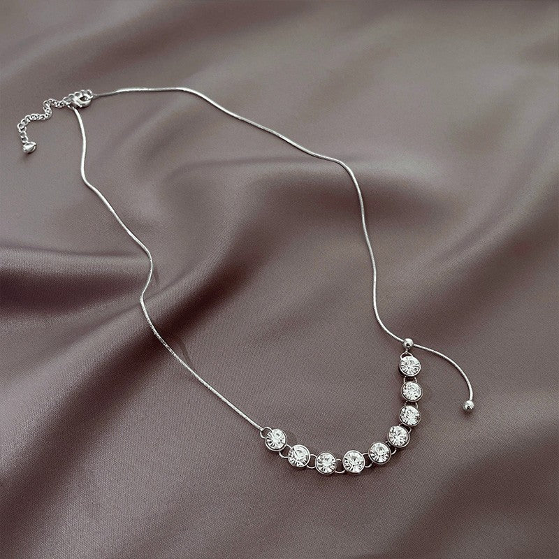 Women's Luxury And High-grade Clavicle Chain Adjustable Pendant