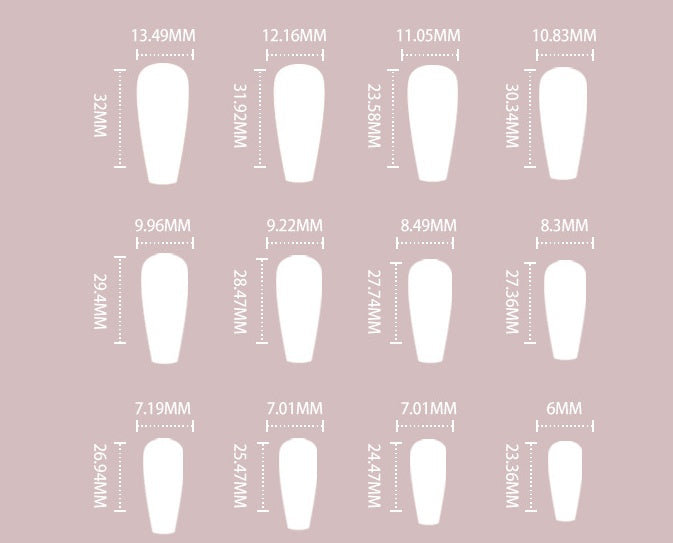 Uñas postizas de moda para mujer. Producto terminado.