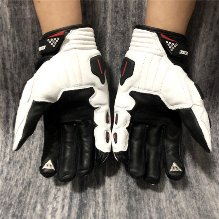Anti-slip wear-resistant gloves for motorcycle riding