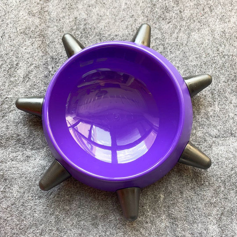 Creative And Simple Pet Oblique Rivet Food Bowl