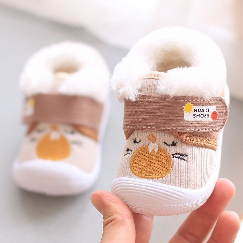 White Baby Squeaky Shoes-year-old Spring And Autumn Soft Bottom Toddler Cloth Shoes