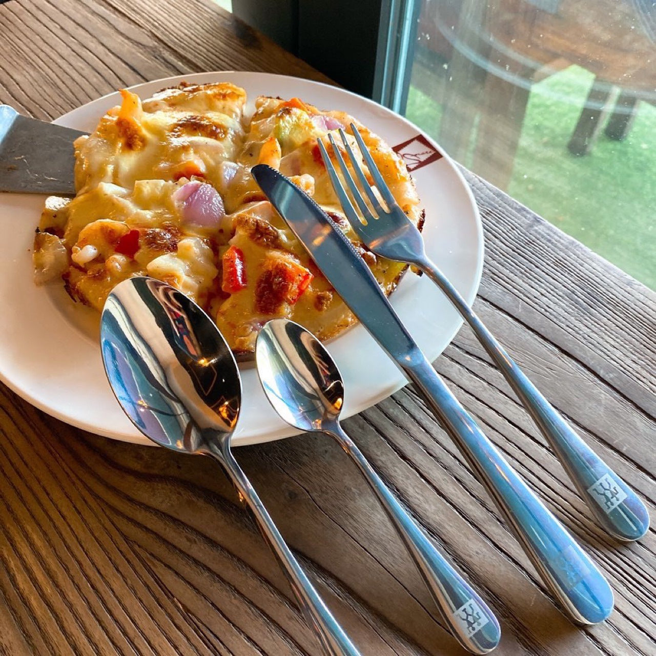 Four Piece Stainless Steel Food-grade Knife And Fork Set For Two People