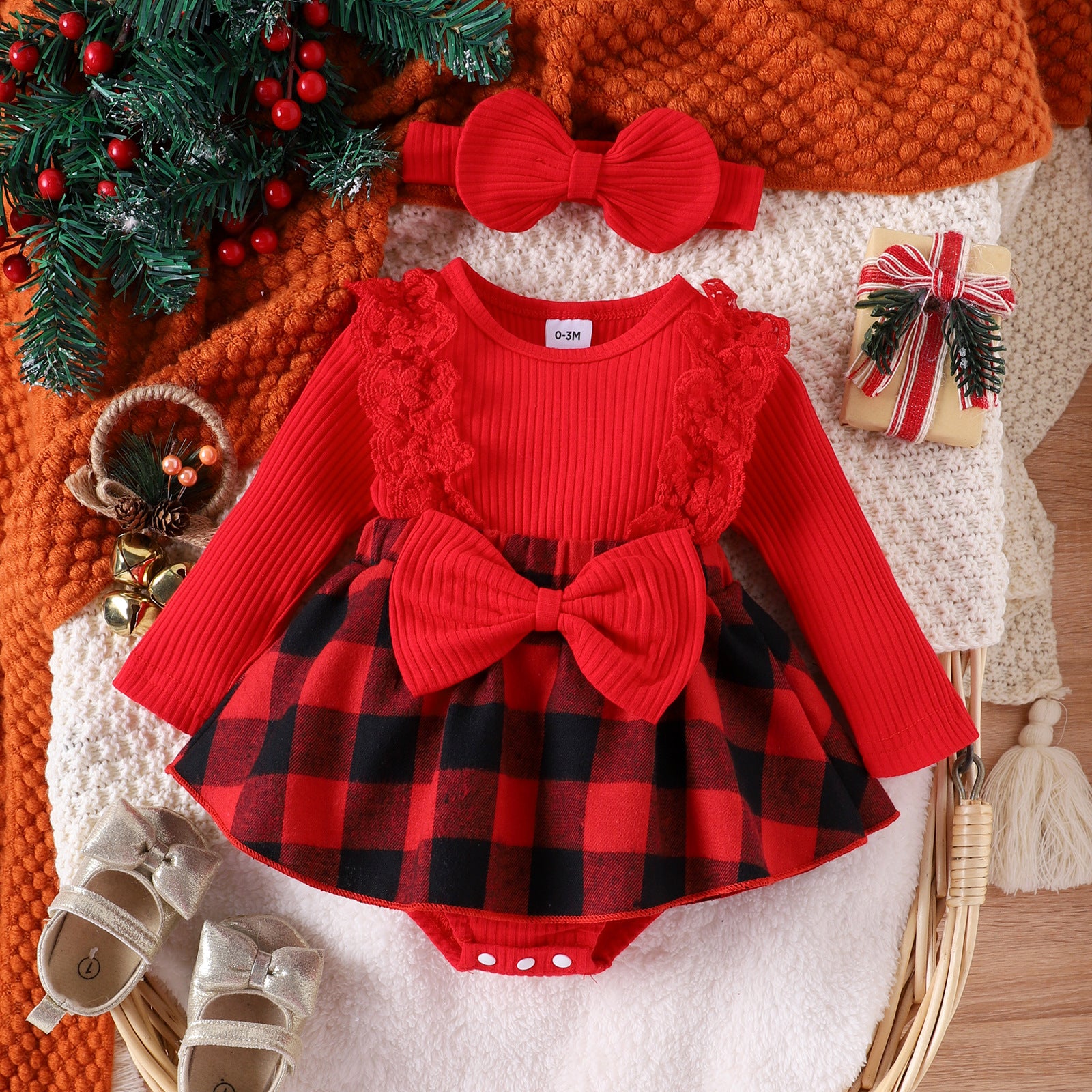 Children's Girl Baby Christmas Pit Stripe Spliced Lace Plaid Triangle Wrap Fart Set