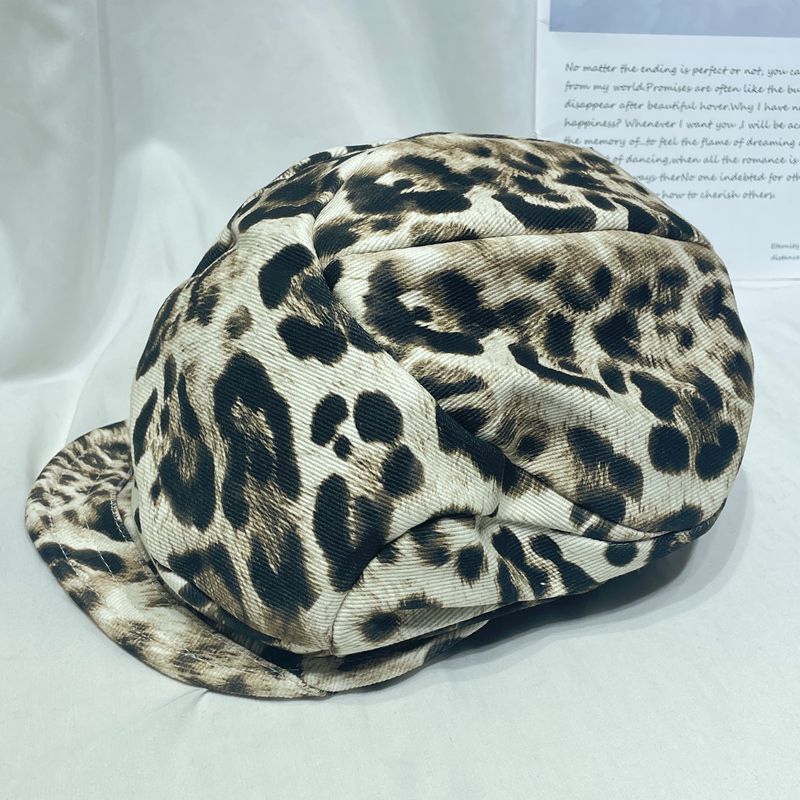 American-style Retro Chic Leopard-print Beret For Women