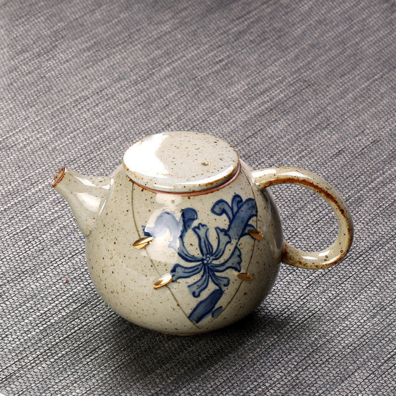 Théière antique, poignée, pot en céramique, machine à thé rétro, poignée en cuivre domestique