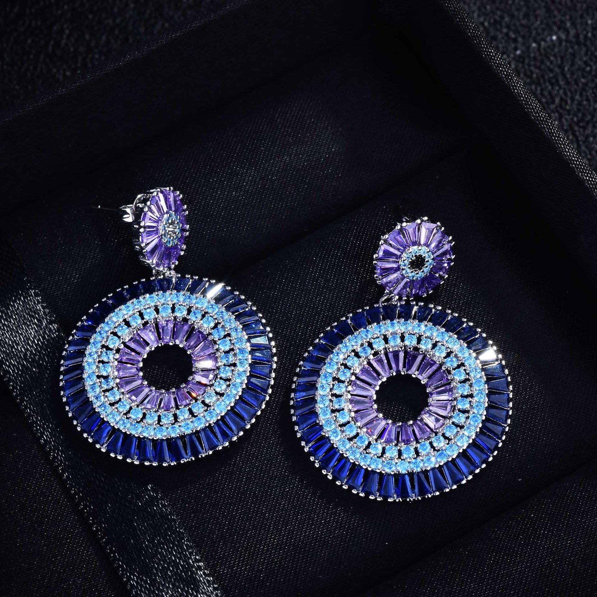 Heavy Industry Disc Color Exaggerated Temperament Earrings