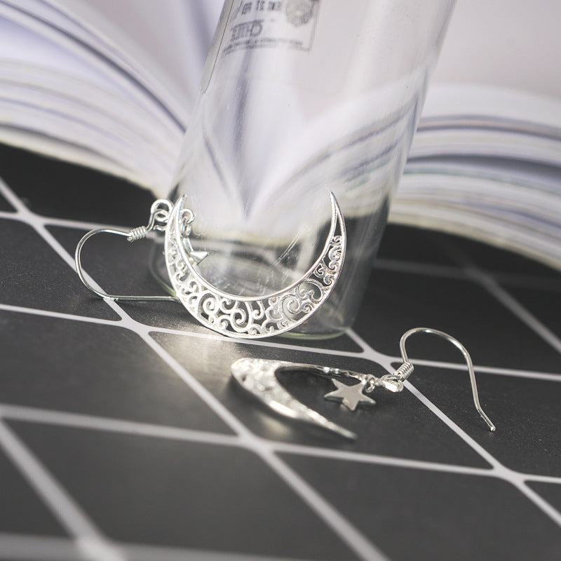 Hollow Xingyue Earrings