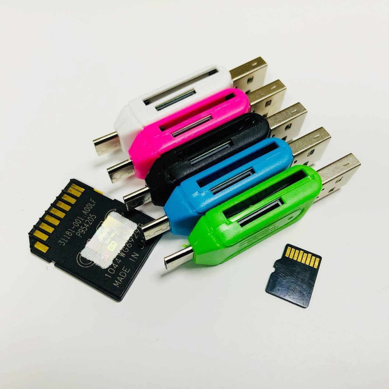 TF/micro SD multifunction card reader