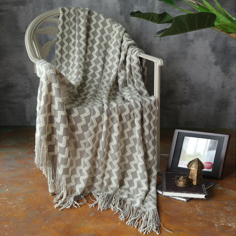 Tassel shawl for blanket