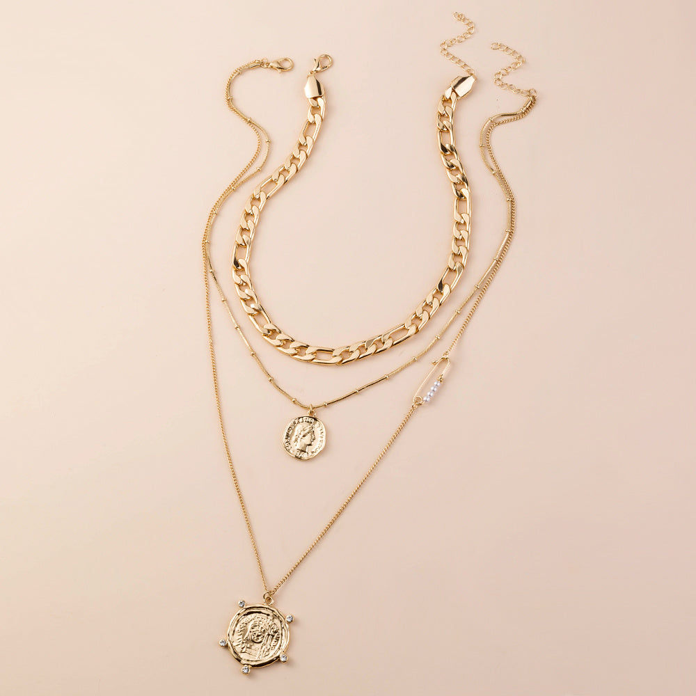 Stylish multi-layer necklace with Sun head pendant