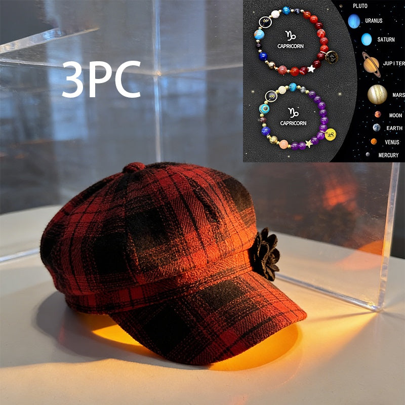 A British-style Casual Painter Hat That Is Versatile And Can Show Off Your Face