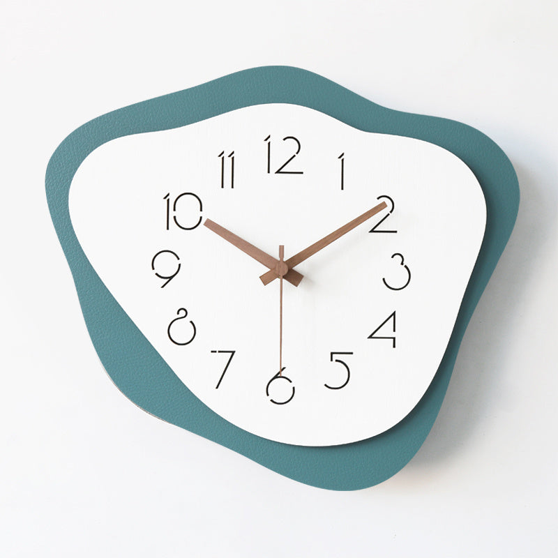 Personality Simple Modern Living Room Clock