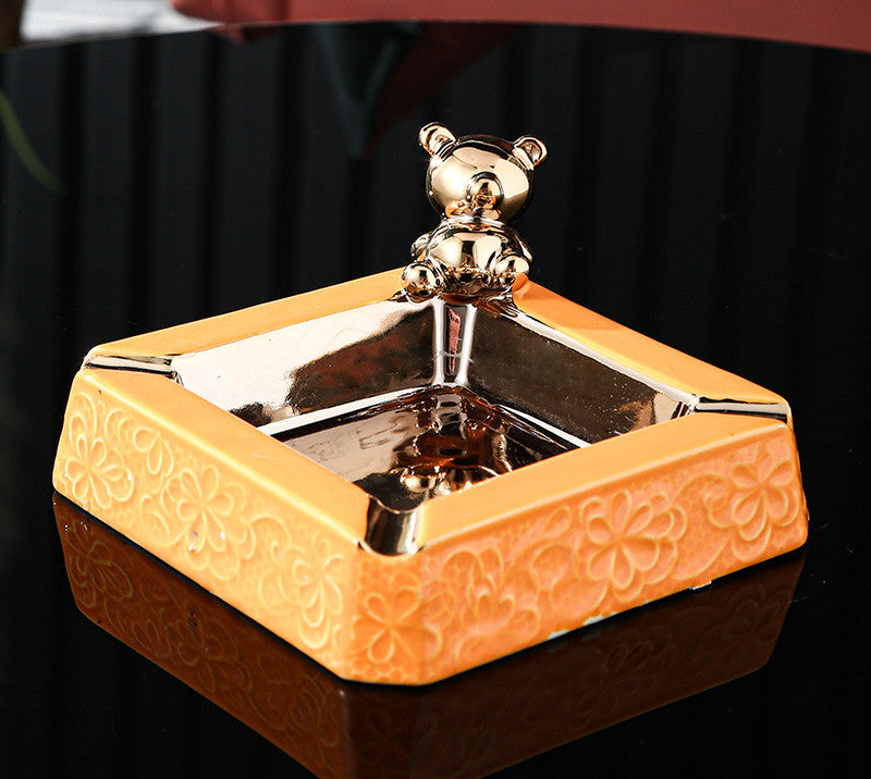 Ceramic Bear Ashtray, Light Luxury, Modern Creative Personality, KTV Hotel Office