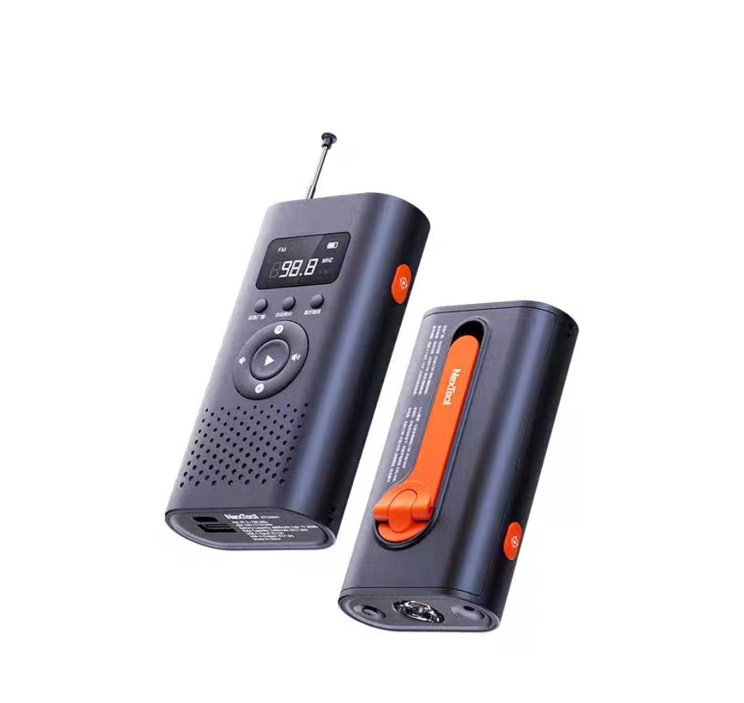 Fashion Compact Portable Outdoor Flashlight Radio