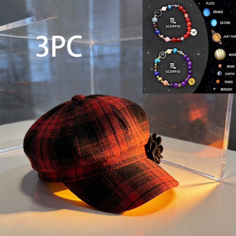 A British-style Casual Painter Hat That Is Versatile And Can Show Off Your Face