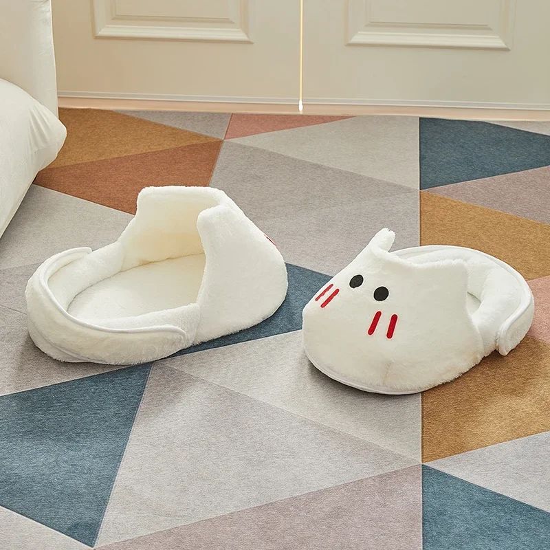 Portable Plush Slipper Cat Bed Pet Mattress Warm Soft Comfortable Basket Sleeping Bag Nest Beds For Cat And Dog Pet Accessories