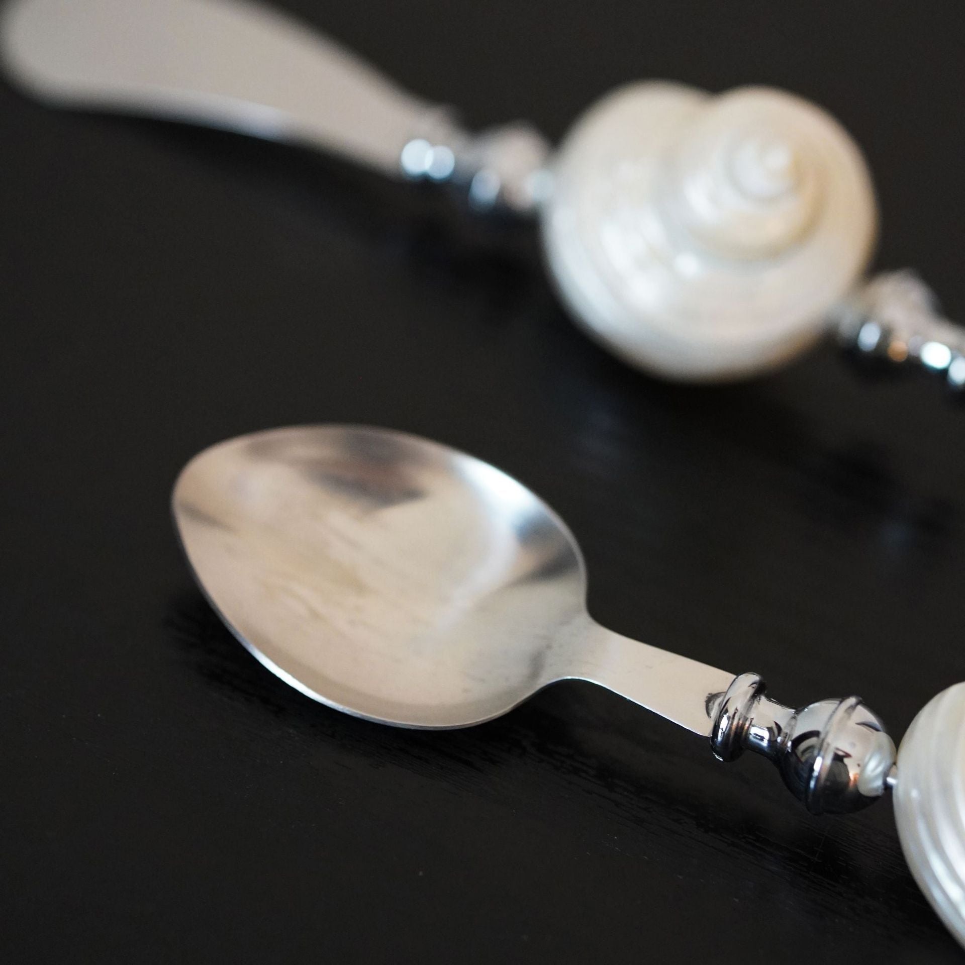 Moonlight Pearl White Conch Stainless Steel Fork Spoon Butter Knife Tableware Creative Niche Gift