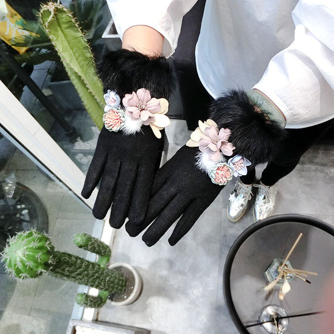 Women's Fur Ball Ladies' Wool Thickened Finger-pointing Gloves