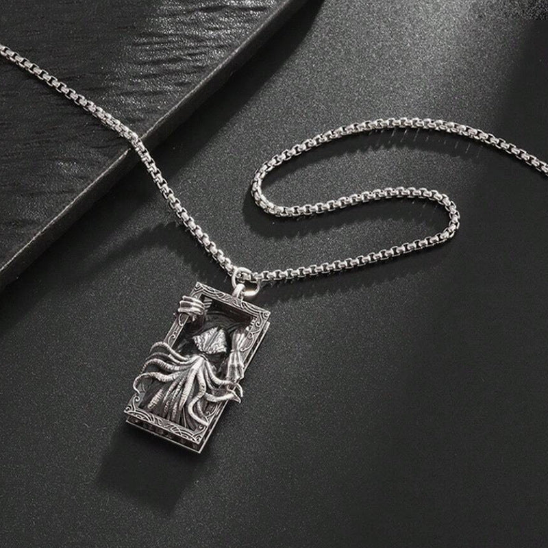 Men Fashion Brands All-match Clavicle Chain Light Cuban Pendant Necklace