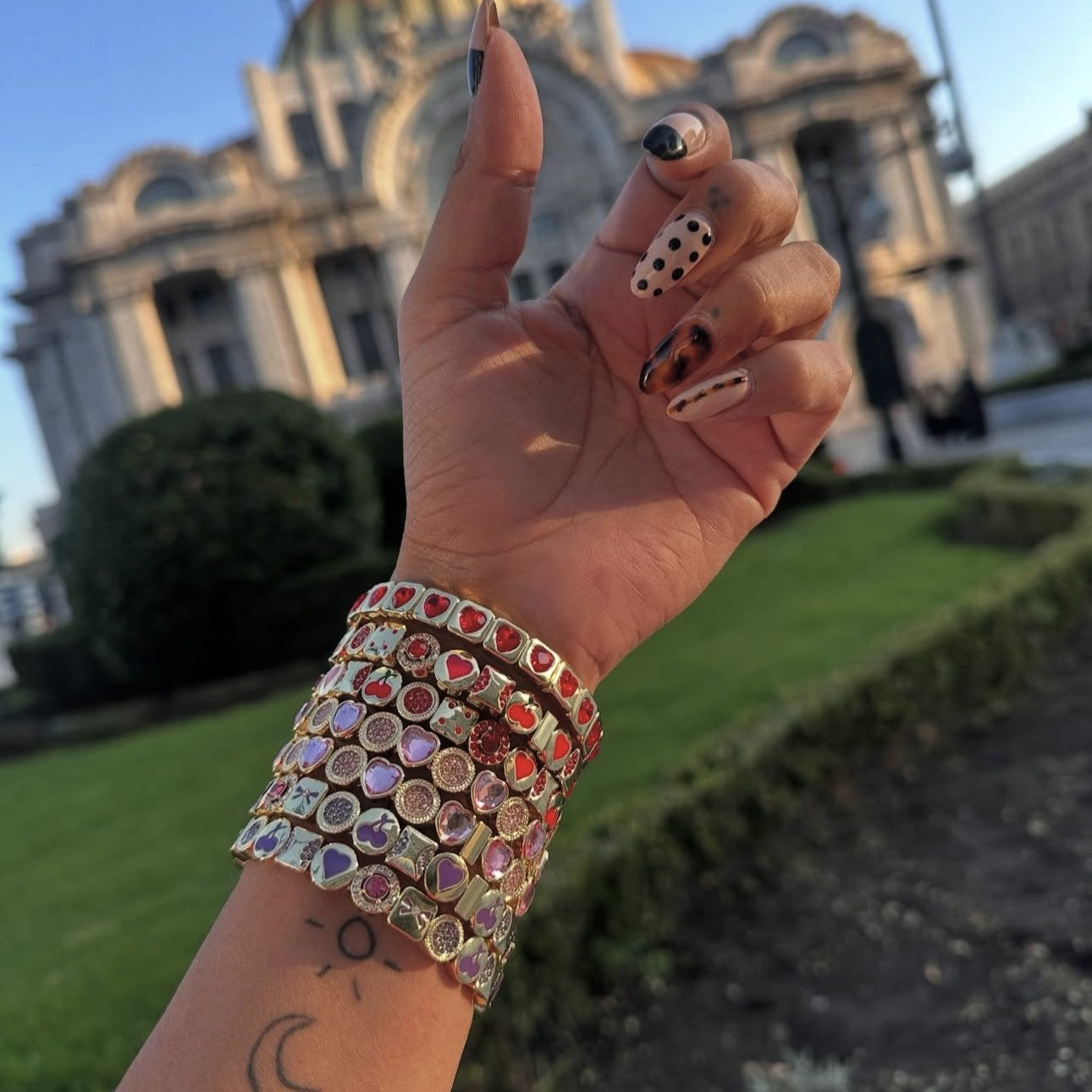Bracelet simple de mode en zircon en forme de cœur pour femmes