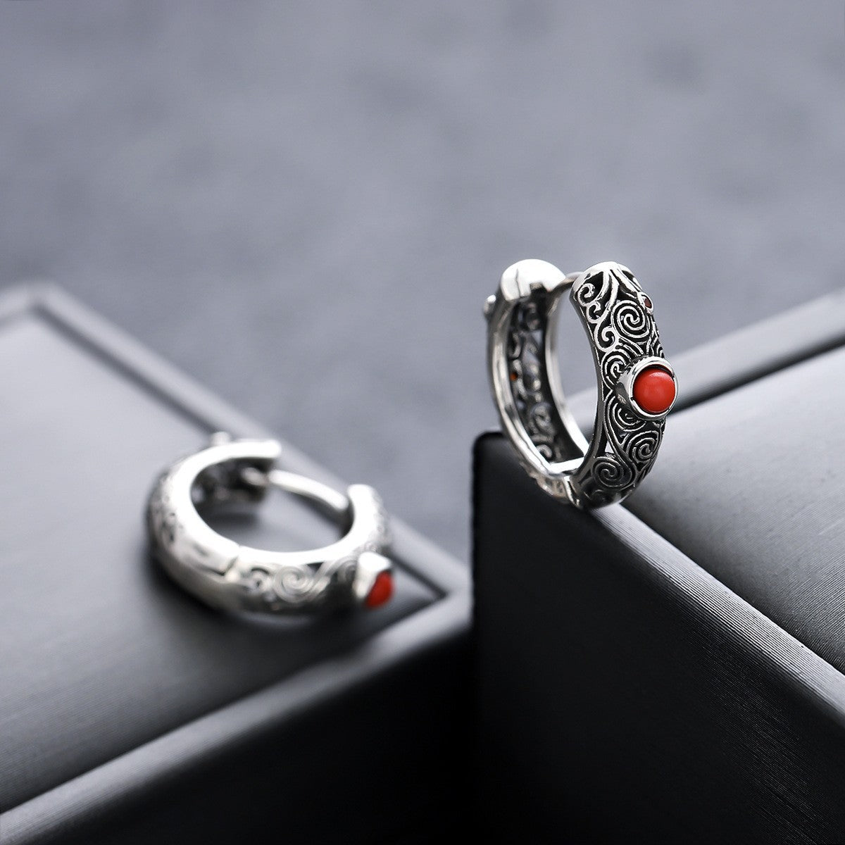 Trendy Men's Ear Studs & Ear Cuffs, High-End Unisex Earrings