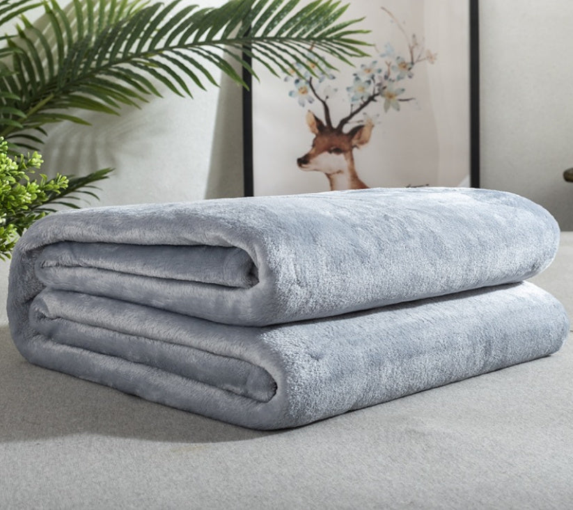 Solid Color Flannel Blanket Summer Air-conditioning Blanket Office Nap Blanket