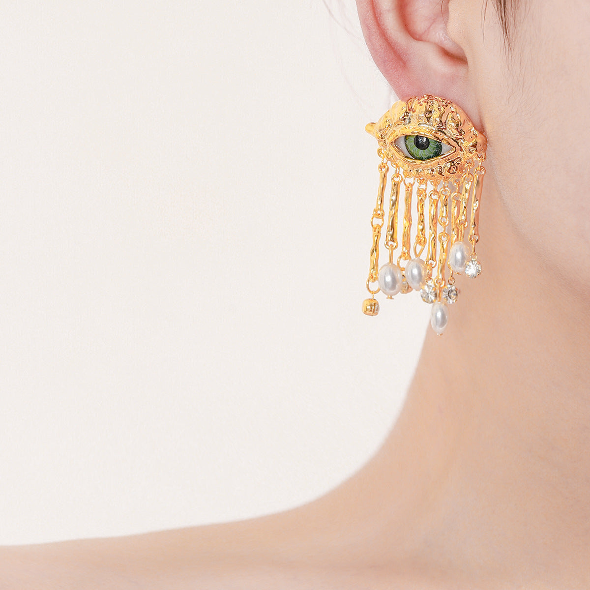 French Retro Exaggerated Earrings Female Unique Devil's Eye