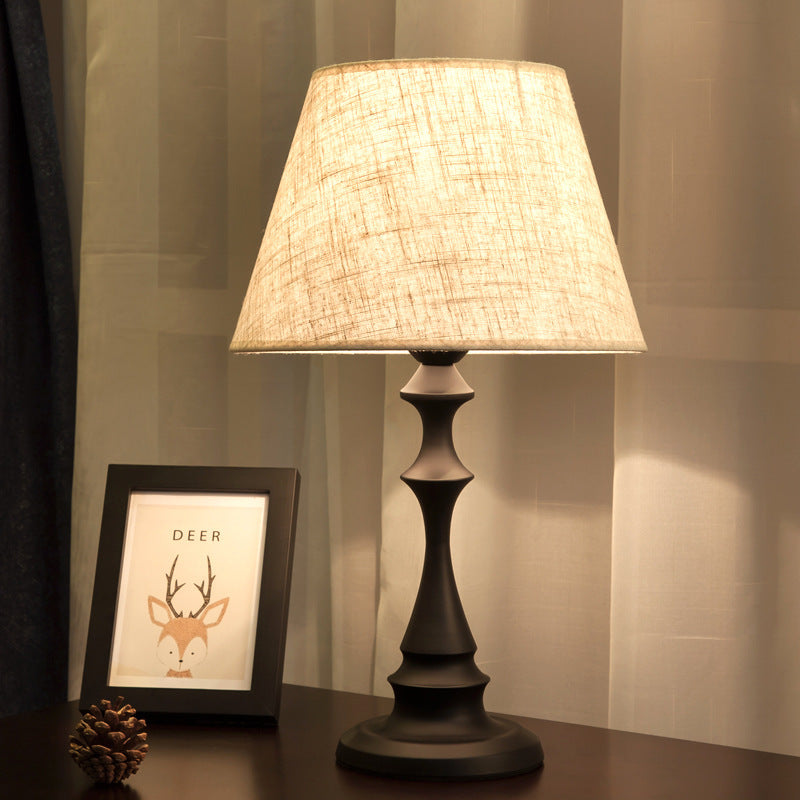 American Style Desk Lamp Bedroom Small Night Lamp Nordic Minimalist