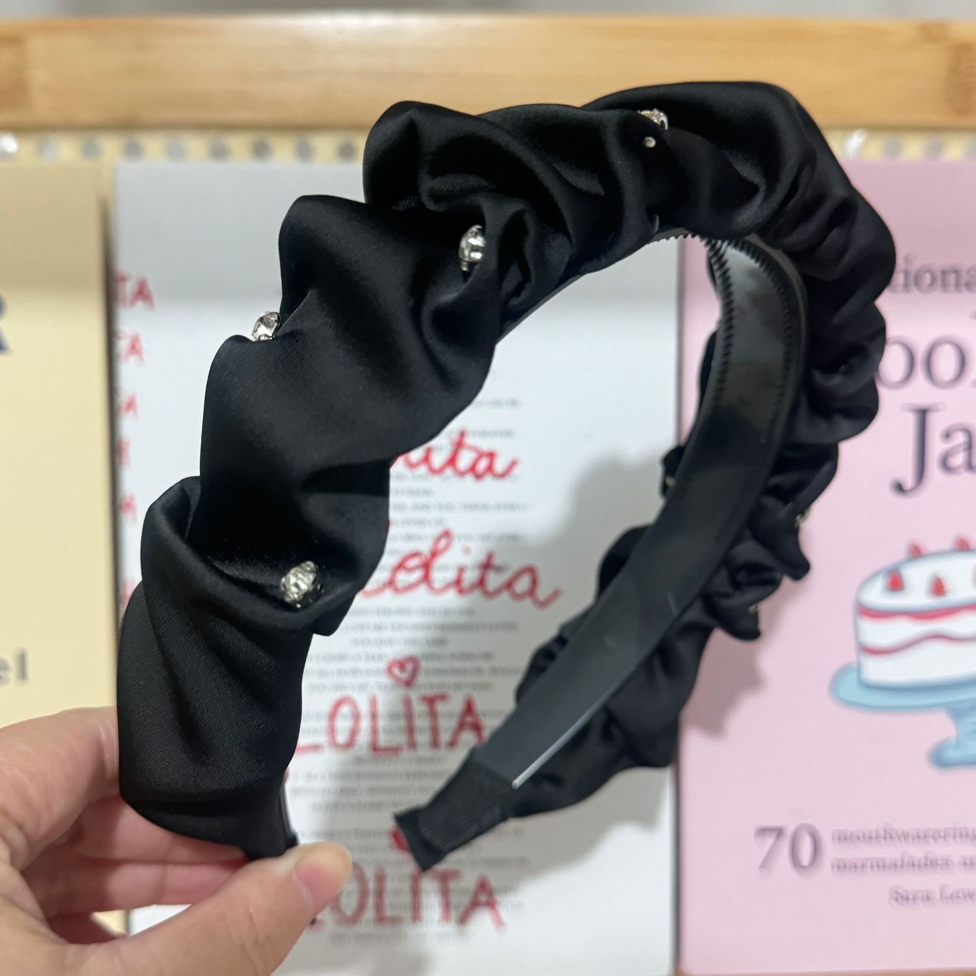Headband High Skull Top Retro Black Full Diamond Broken Hair