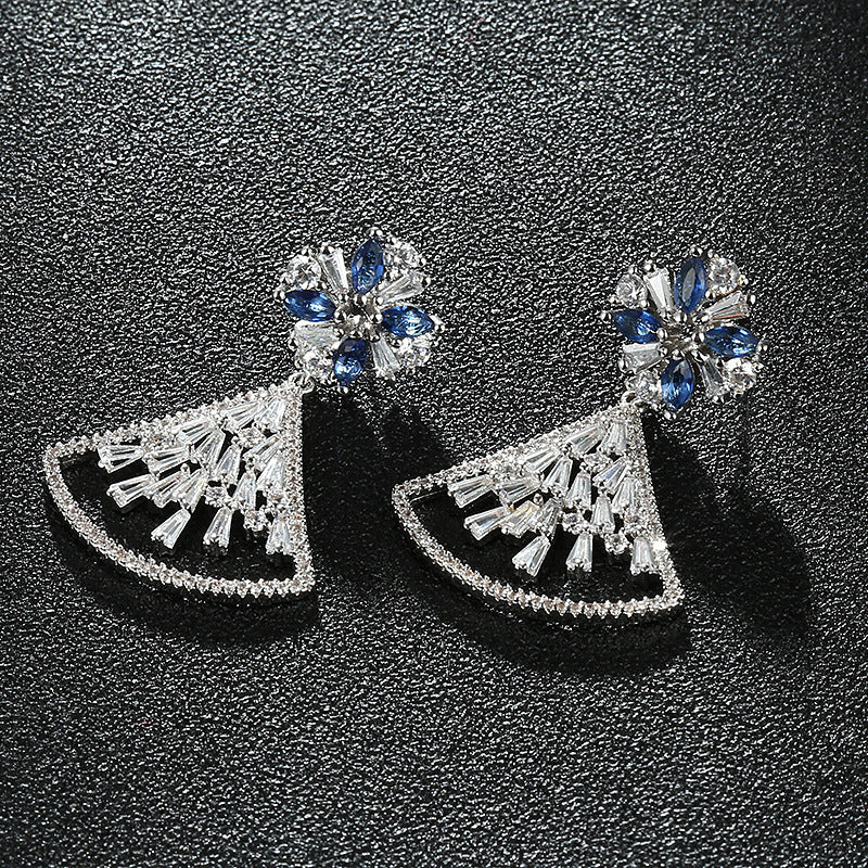 Fan Shaped Diamond S925 Silver Needle For Women