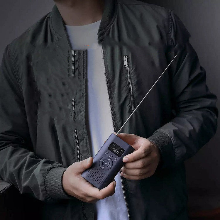 Fashion Compact Portable Outdoor Flashlight Radio