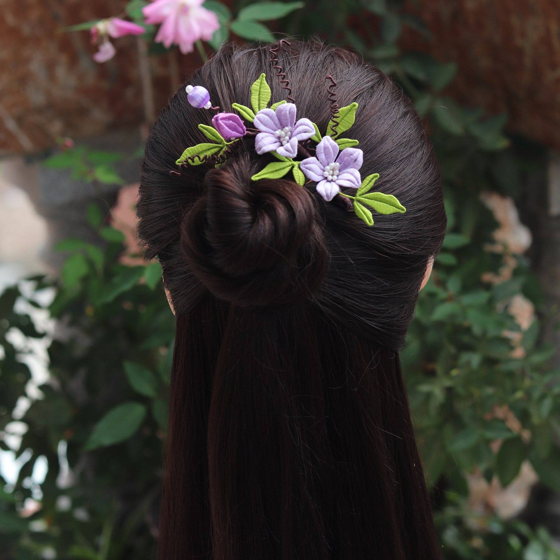 Flower-entangled Hair Accessories Morning Glory