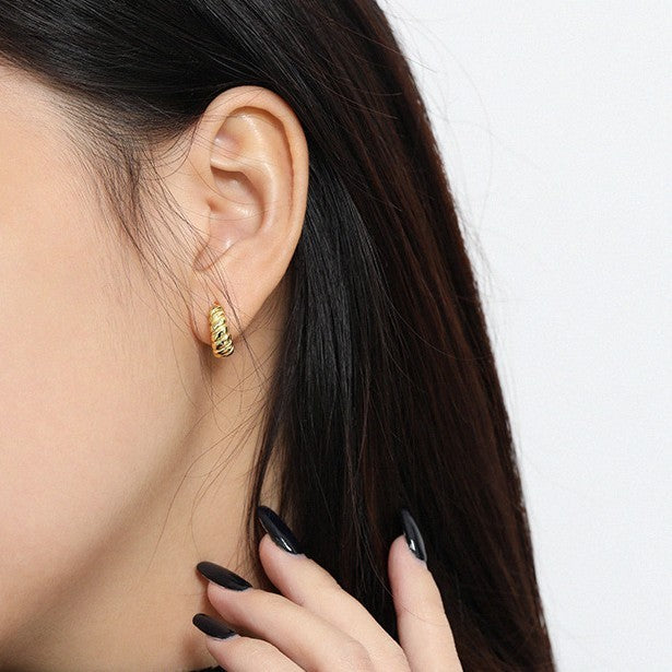 SS925 Sterling Silver Versatile Twill Twist Quality Earrings Women
