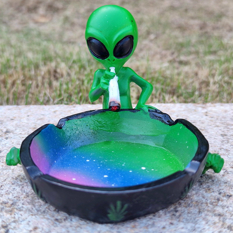 Creative Martians Resin Ashtray Decoration Ornaments