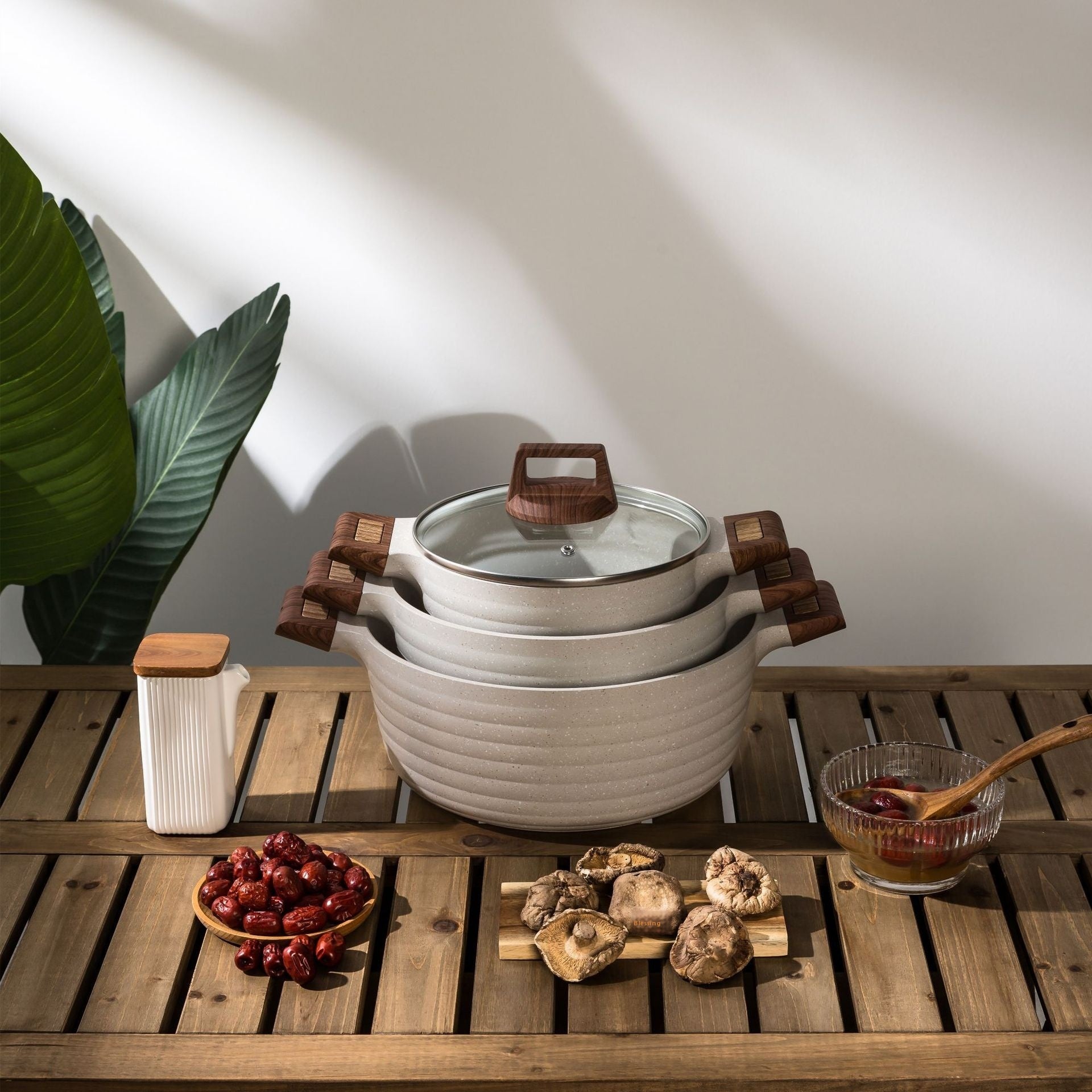 Household Non-stick Binaural Stew Pot