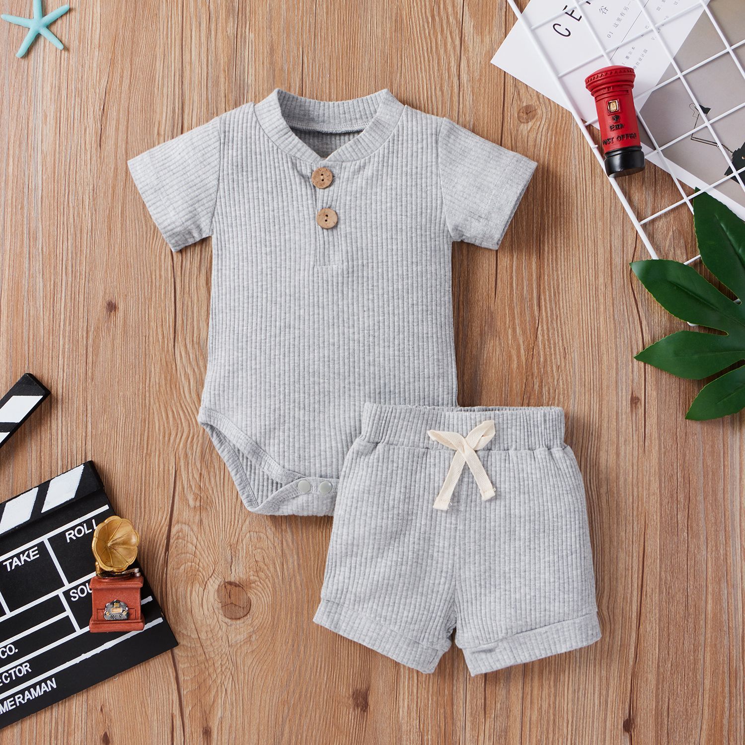 Vêtements pour enfants Body bébé Décontracté Haut à manches courtes réglable et short