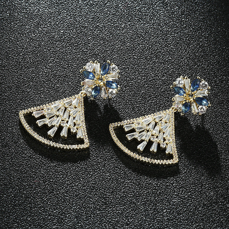 Fan Shaped Diamond S925 Silver Needle For Women