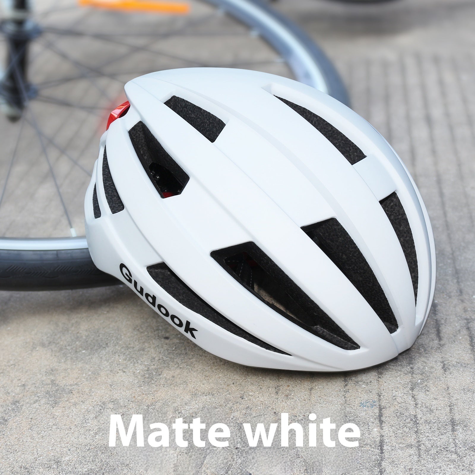 LED Light Bicycle Riding Integrated Helmet Light Men And Women Four Seasons Ventilation Breathable Comfortable