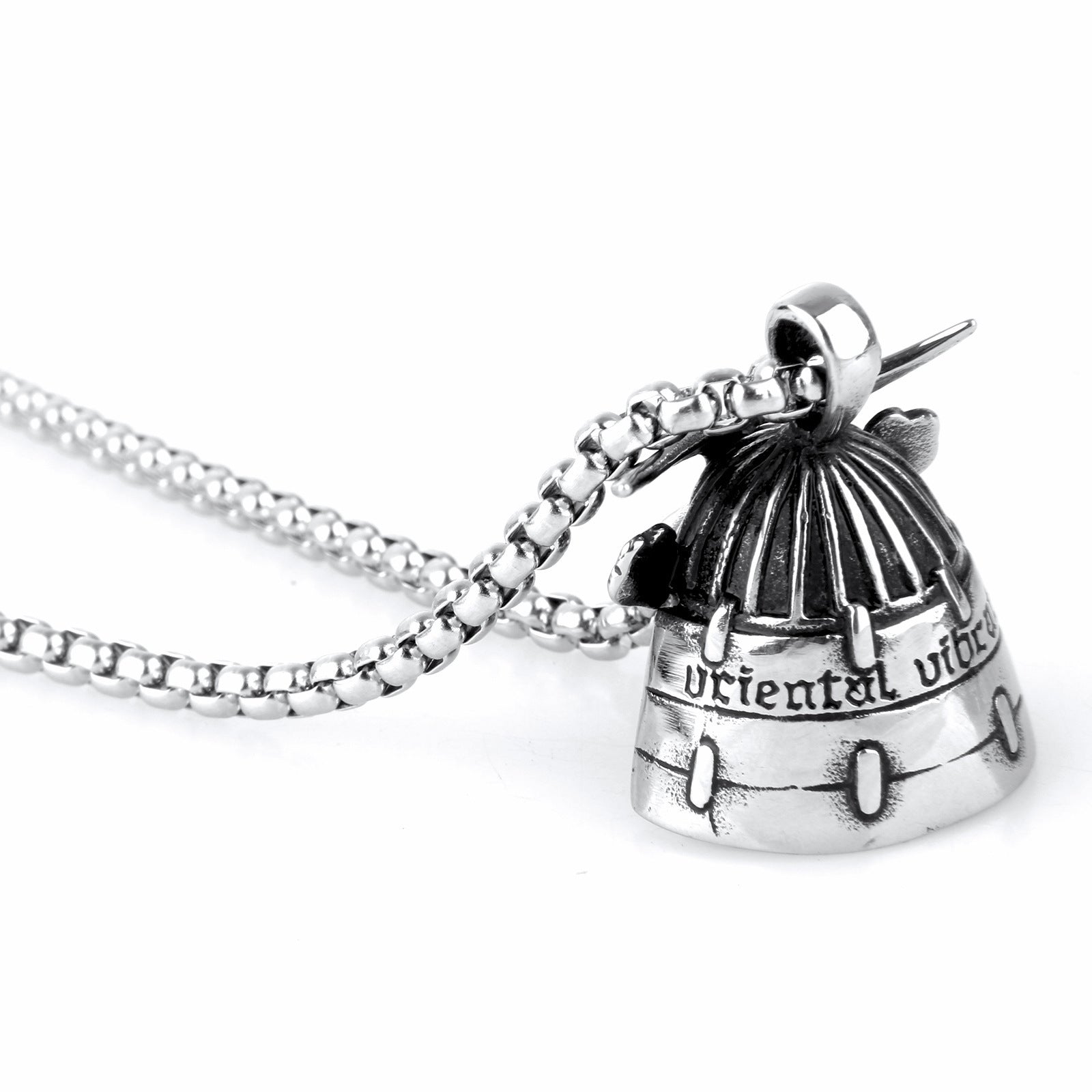 Stainless Steel Men's Ornament Retro Titanium Steel Samurai Helmet Pendant Necklace