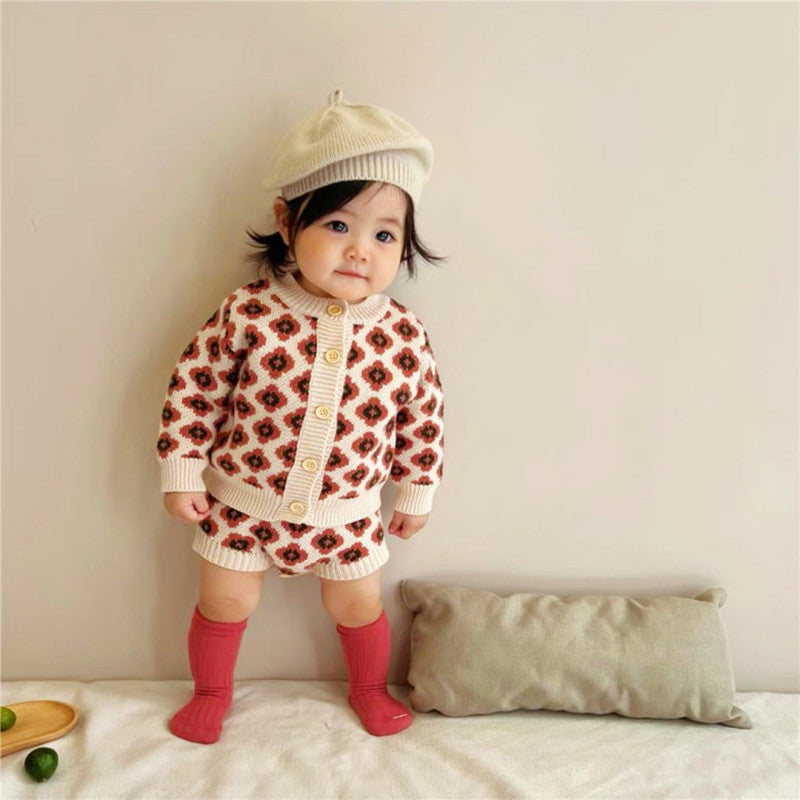 Two Pieces Of Unlined Upper Garment And Climbing Suit